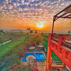 Nile Compound Gasthof